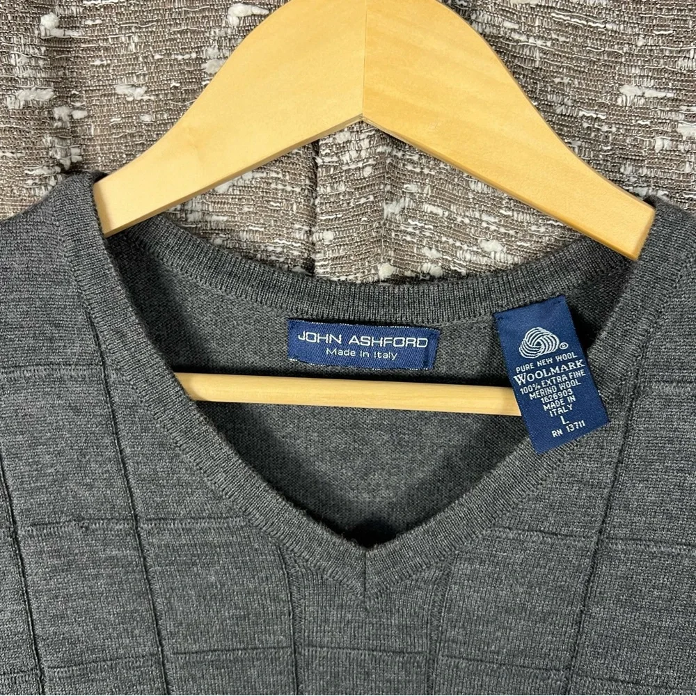 John Ashford Wool Sweater‎ Vest